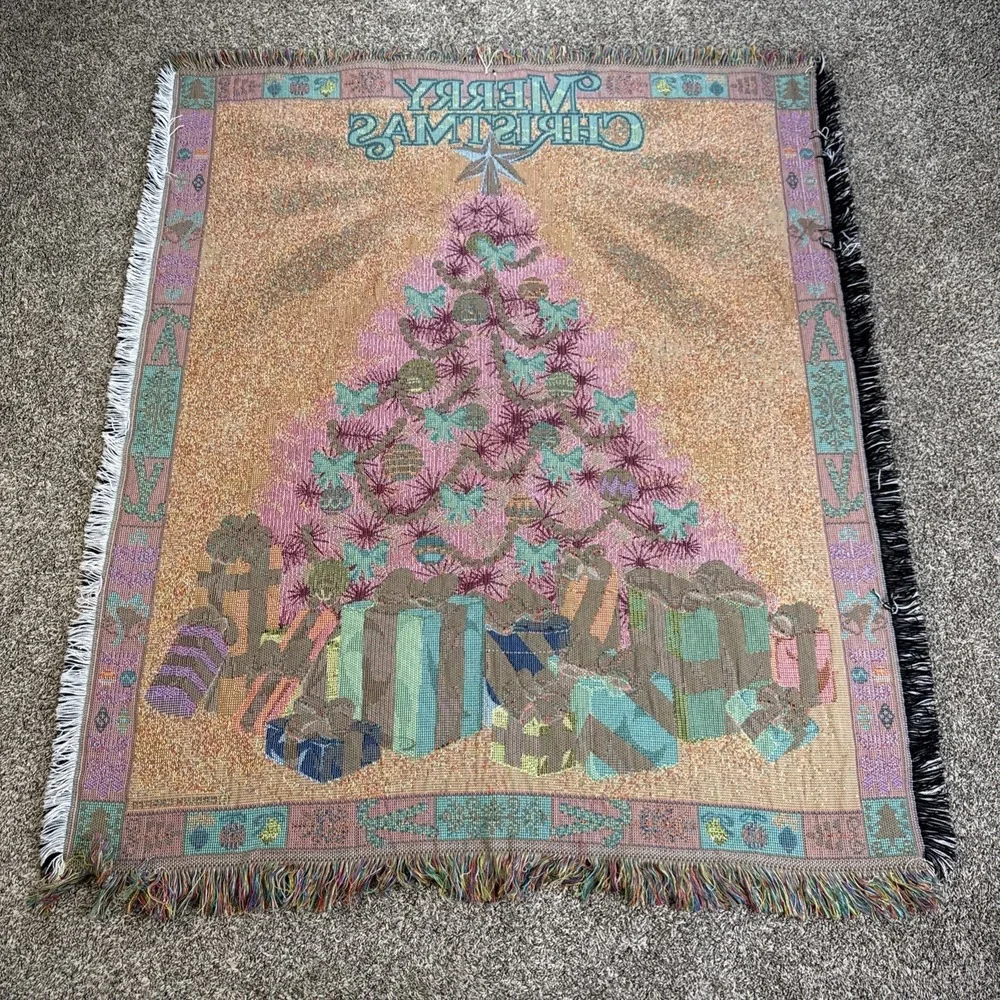 Vintage Christmas Tree Tapestry Throw Blanket Fringe 55